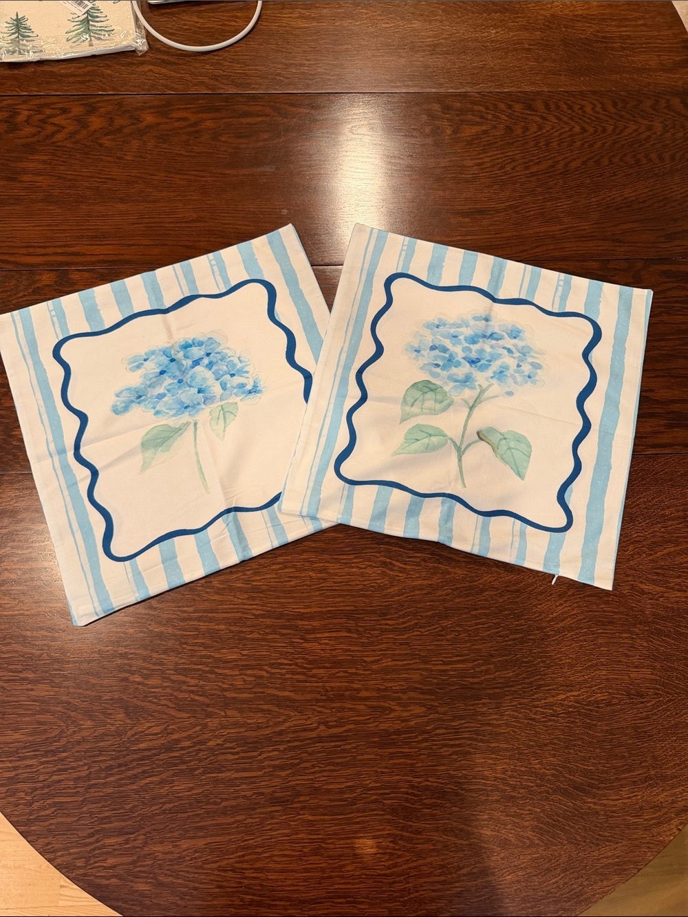 Set of 2 Blue Hydrangea Decorative Pillow Covers